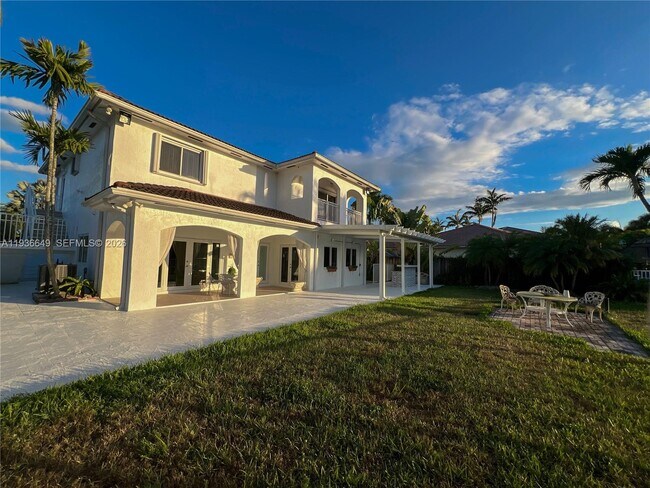 Building Photo - 3884 SW 150th Ct