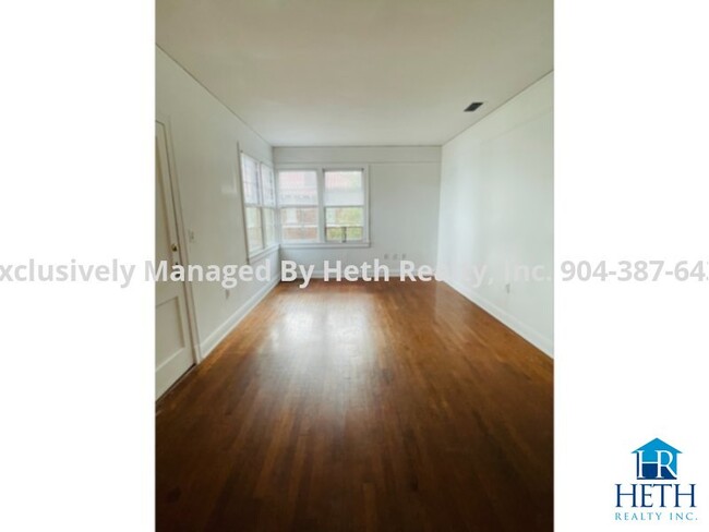 Building Photo - Water Front Apartment