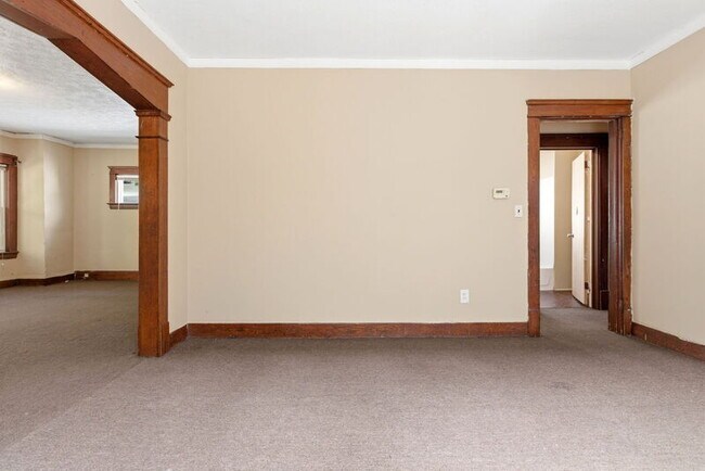 Building Photo - 13615 Earlwood Rd