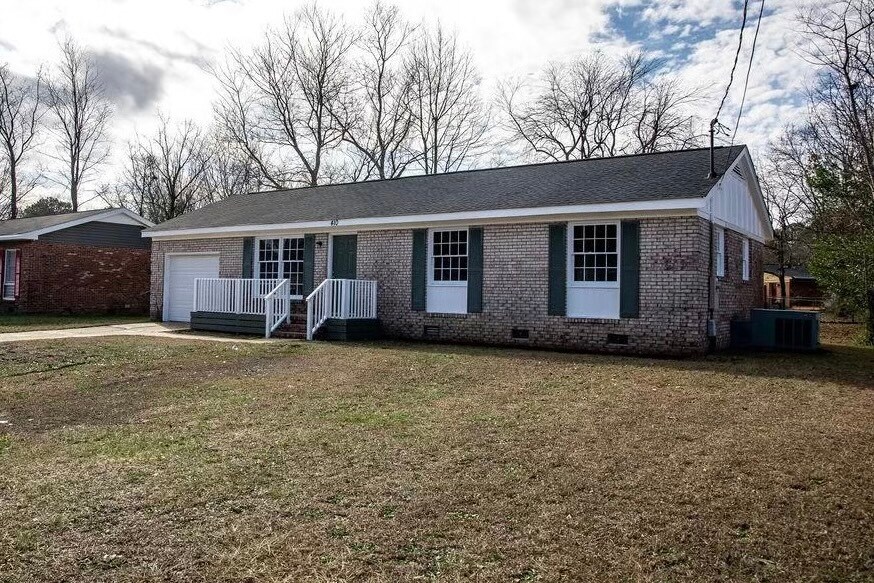 Building Photo - 410 Atwell Dr
