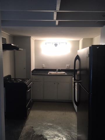 Building Photo - 2501 S Harwood St