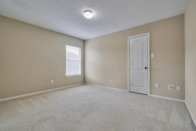 Building Photo - 30835 Imperial Walk Ln