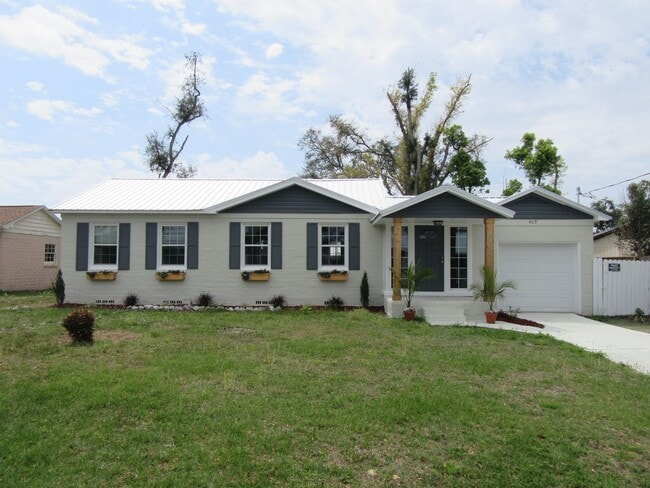 Building Photo - 409 S Palo Alto Ave