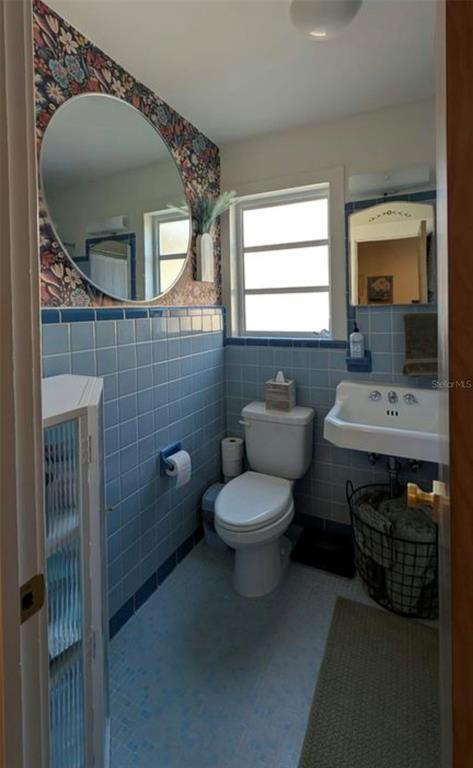 Building Photo - 1520 E 21st Ave