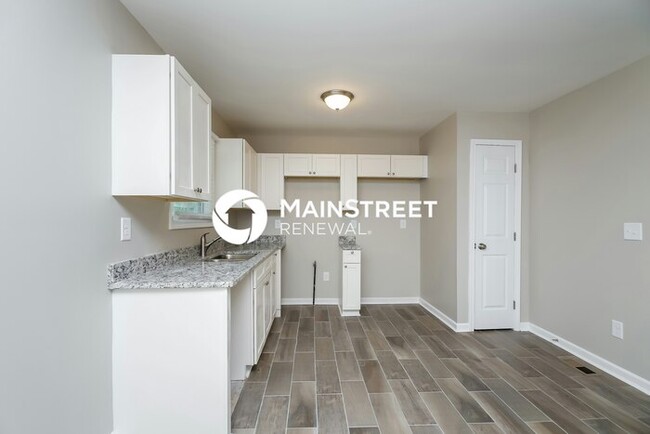 Building Photo - 2498 Winding Creek Dr