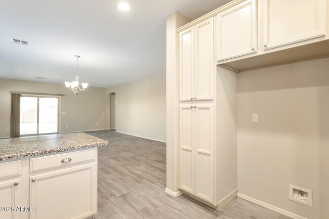 Building Photo - 18021 W Tasha Dr