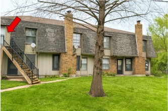 Building Photo - Millwood Townhomes & Apartments: 2nd Floor with Private Entrance - Choose Your Bonus: a Brand-New...