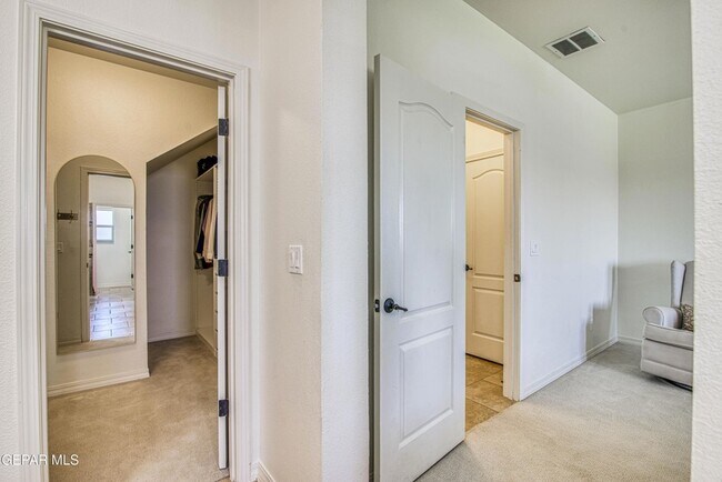 Building Photo - 7751 Enchanted Path Dr