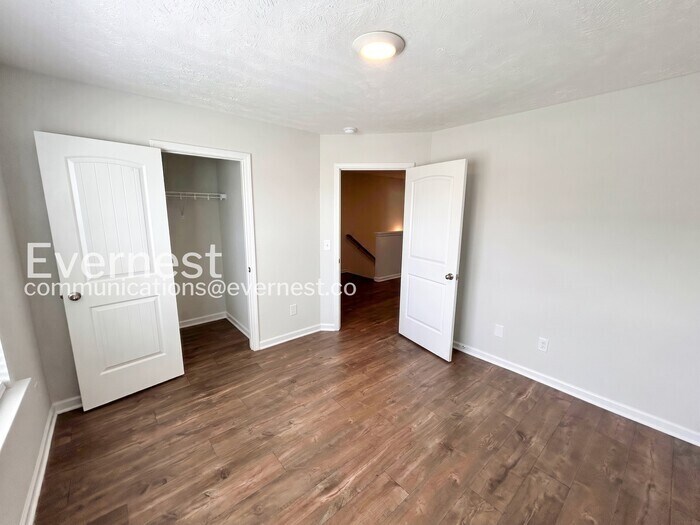 Building Photo - 212 Ansley Wy