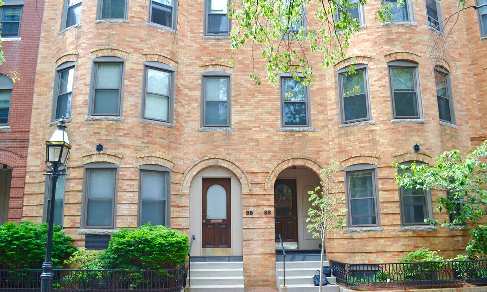 Interior Photo - St. Germain Apartments