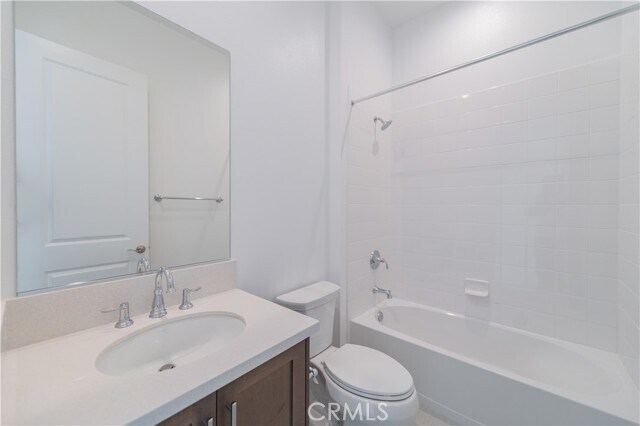 Building Photo - 27562 Juniper Ln