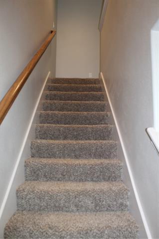 Building Photo - 208 W Lake Ave