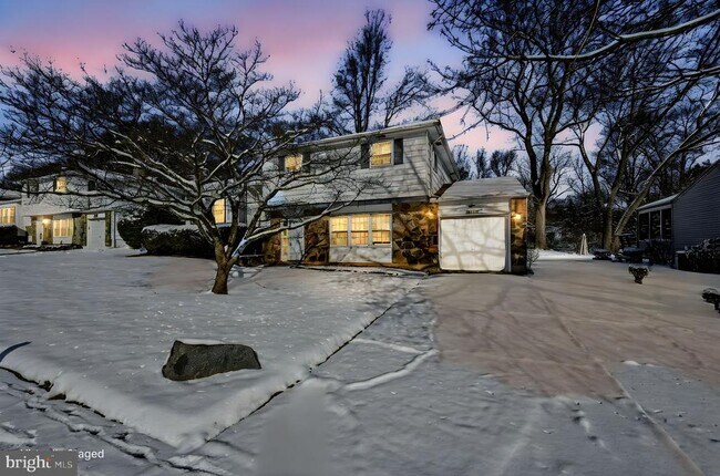 Building Photo - 2651 Abington Rd