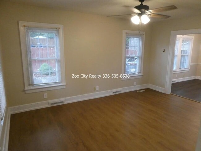 Building Photo - 589 McDermott St