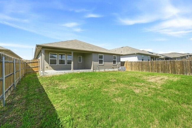 Building Photo - 15204 Siberian Elm Ln