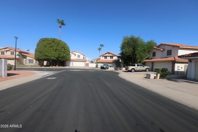 Building Photo - 7629 W Kristal Way