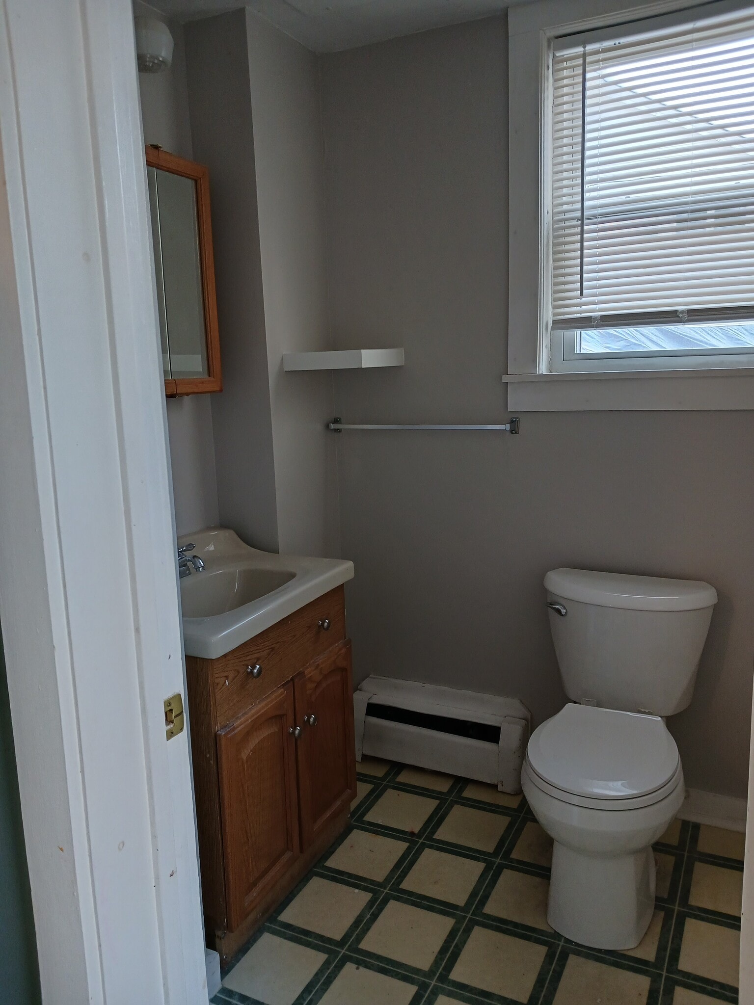 Building Photo - 83 Elkins St