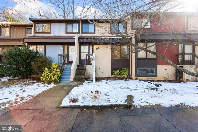 Primary Photo - 2104 Cartwright Pl