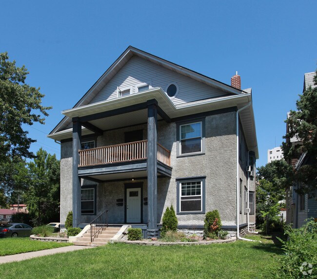 Primary Photo - 1201 7th St SE