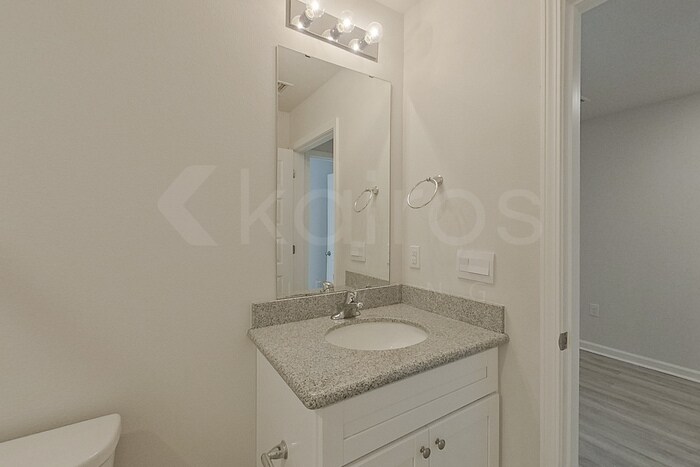 Building Photo - 127 Swallowtail Ln