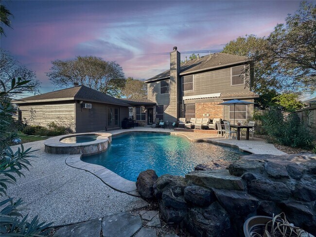 Primary Photo - 1804 San Jose St