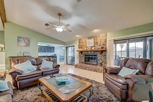 Building Photo - 4136 Camelia Dr