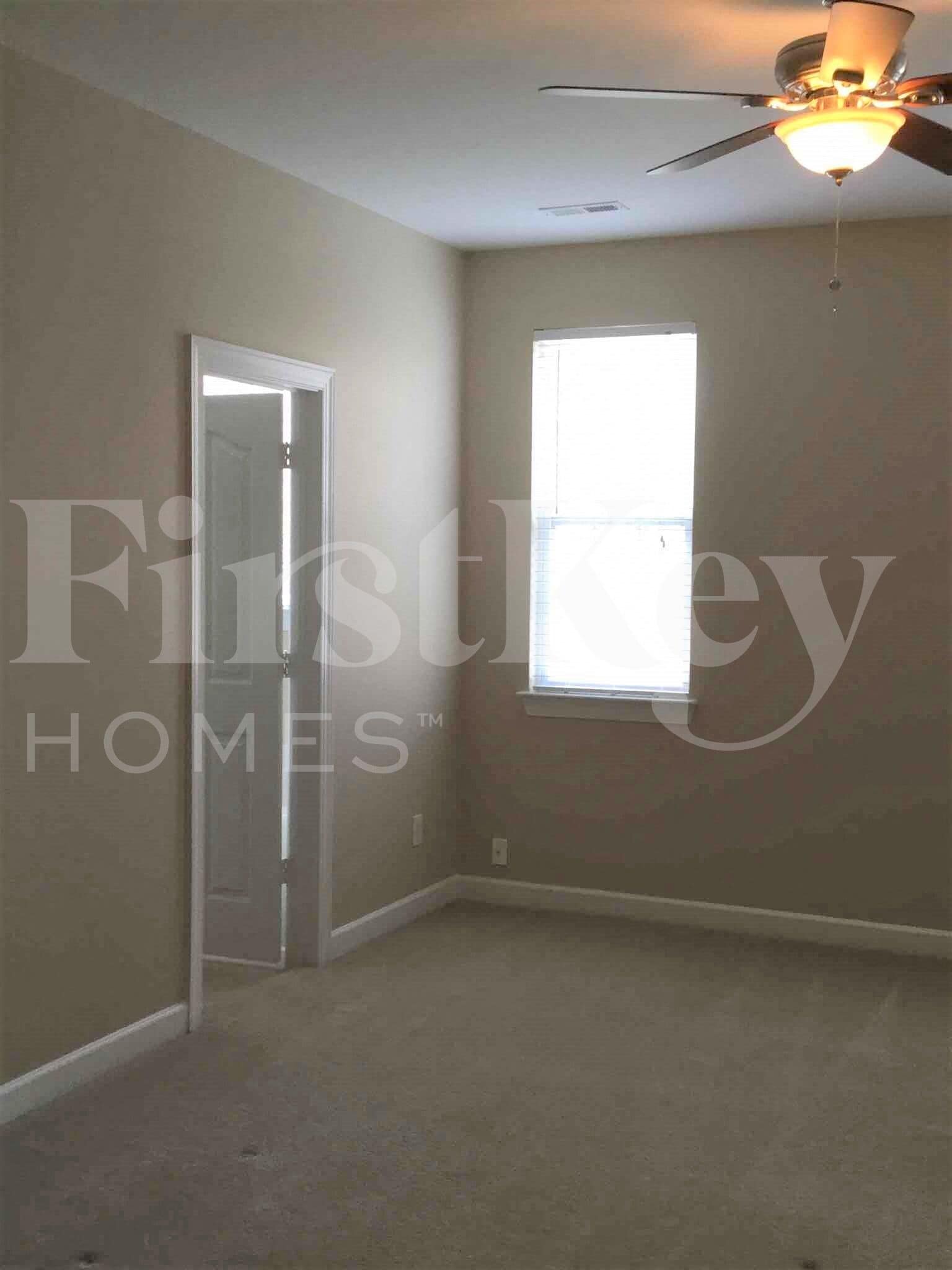 Building Photo - 1504 Aries Ln