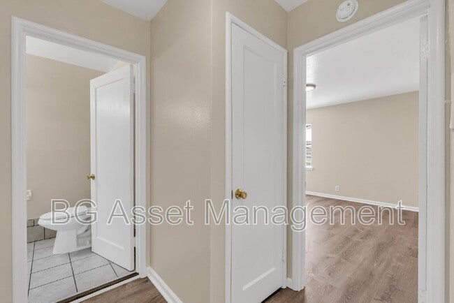 Building Photo - 156 Marina Way