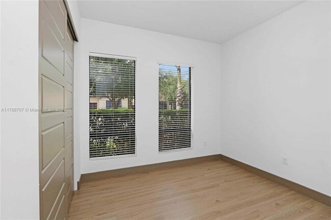 Building Photo - 15957 SW 136 Way