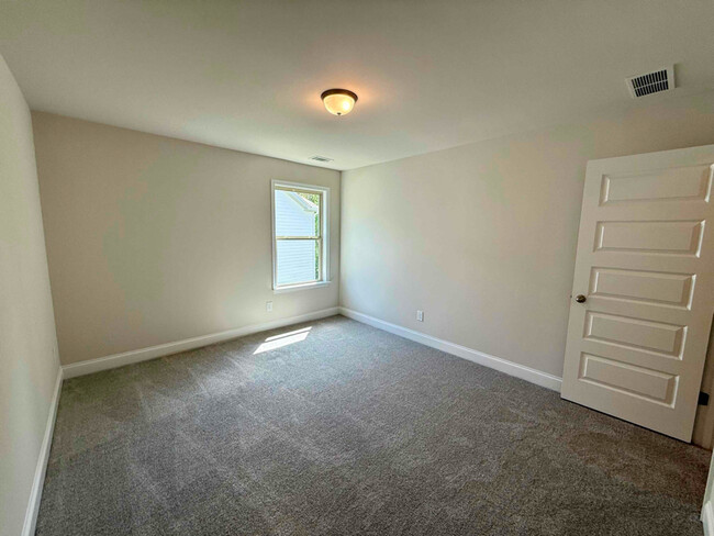 Building Photo - 3338 Sir Gregory Manor NW