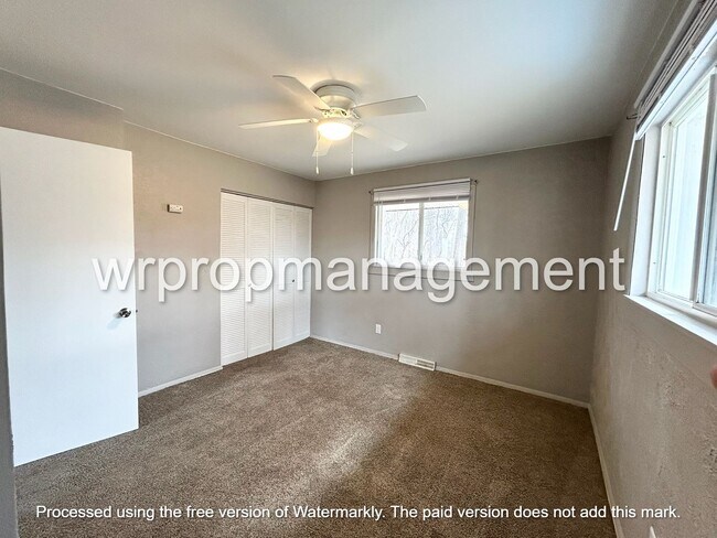 Building Photo - 5942 Cushman Rd