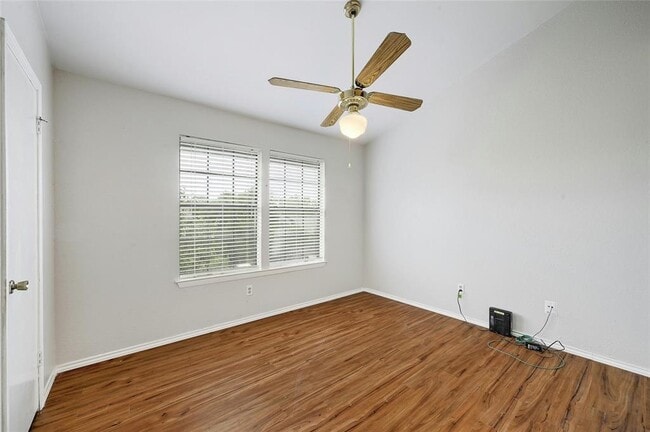 Building Photo - 1411 Gracy Farms Ln