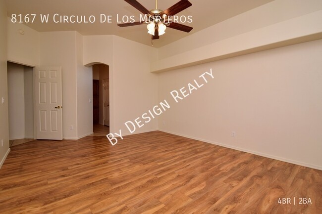 Building Photo - Stunning Santa Fe Style Home with Breathta...