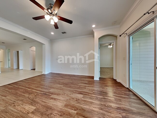 Building Photo - 16176 Magnolia Grove Way