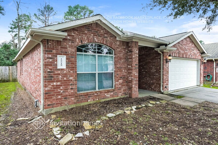 Building Photo - 15519 Riford Dr