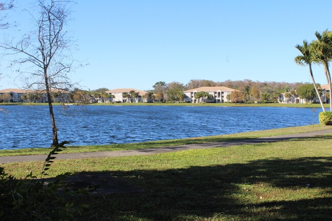 Building Photo - 5065 Wiles Rd