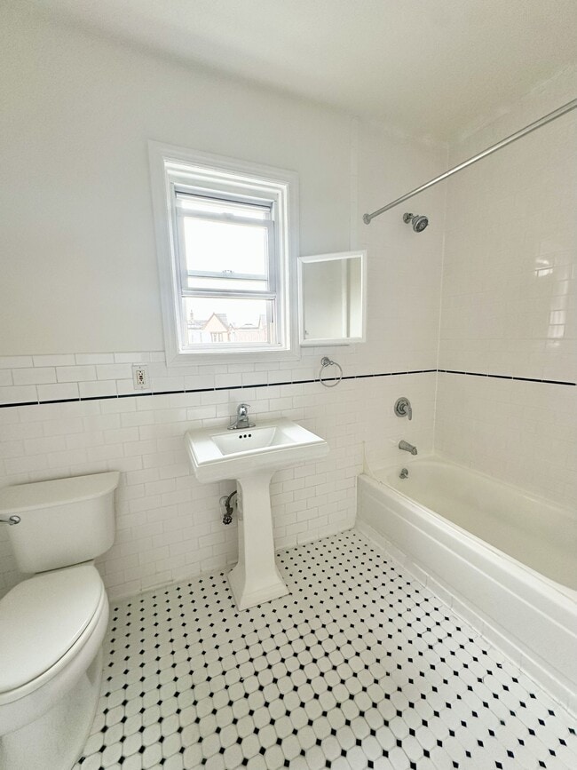 Building Photo - 33-12 28th St