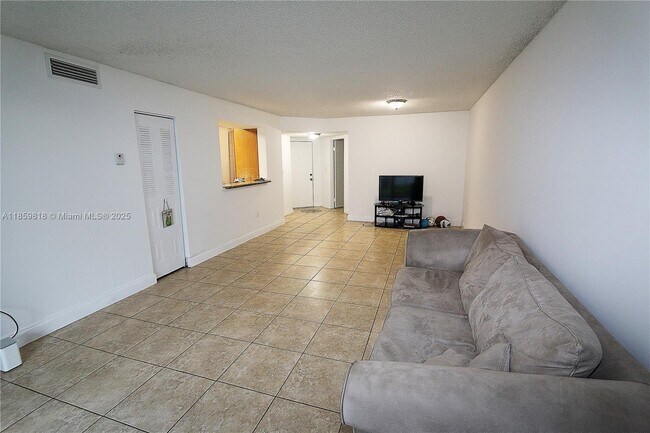 Building Photo - 9759 NW 48th Terrace