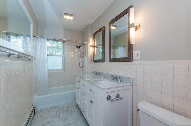 Building Photo - 28 Brookside Ave