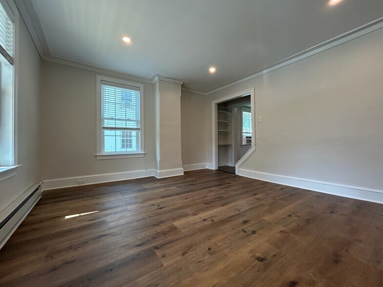 Living Room - 97 Cottage St