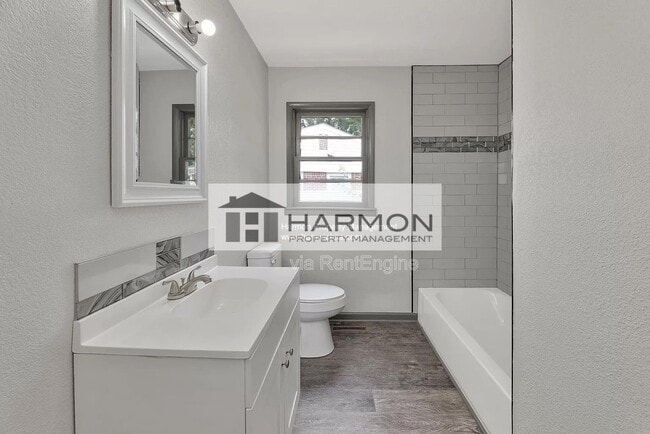 Building Photo - 8302 E Gilbert St