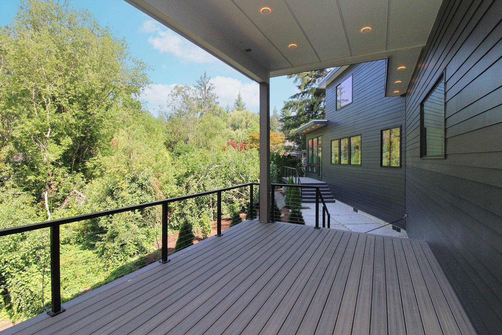 Building Photo - 6233 SW Hamilton Way