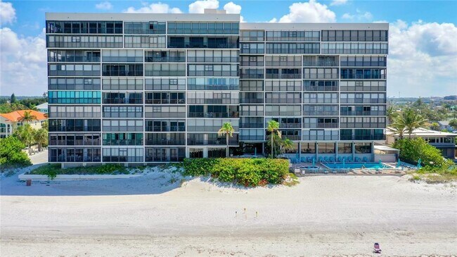 Building Photo - 15462 Gulf Blvd