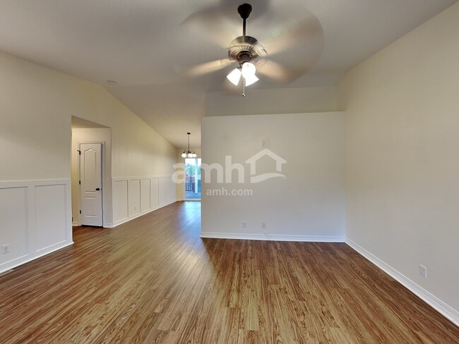 Building Photo - 1845 N Pingo Ave