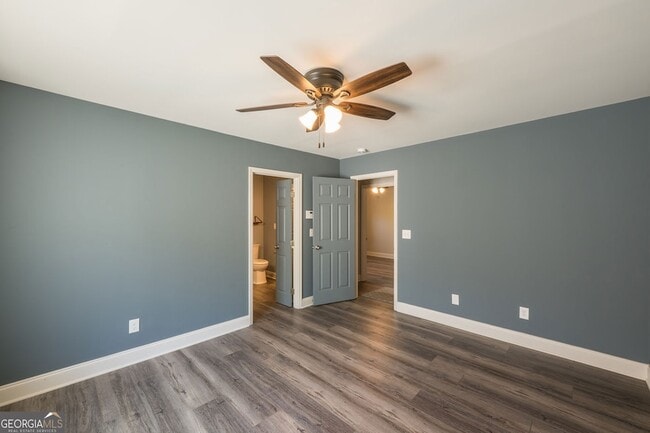 Building Photo - 895 Halston Ct