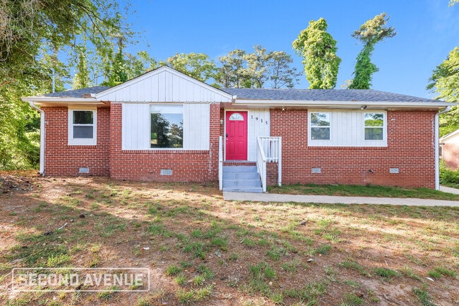 Building Photo - 1915 Campbellton Rd SW