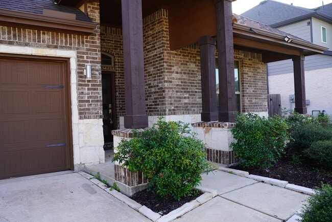 Building Photo - 3023 Jackmans Diamond