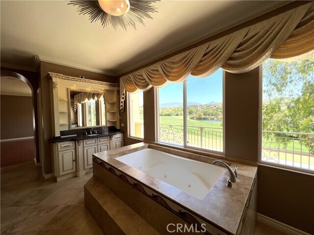 Building Photo - 12 Water Lily Way