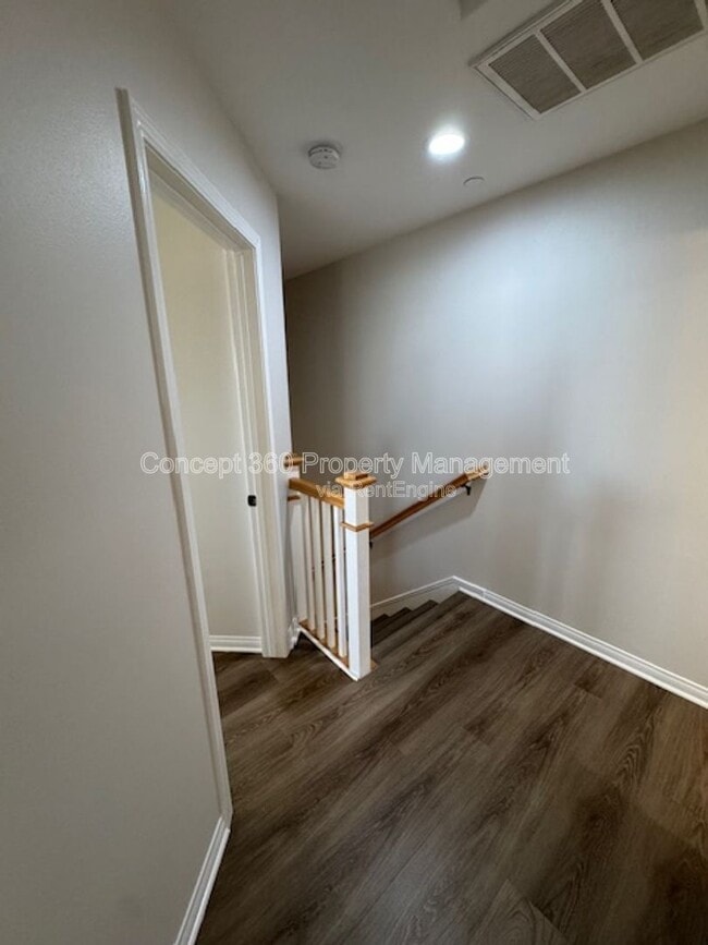 Building Photo - 3536 Linden Ave