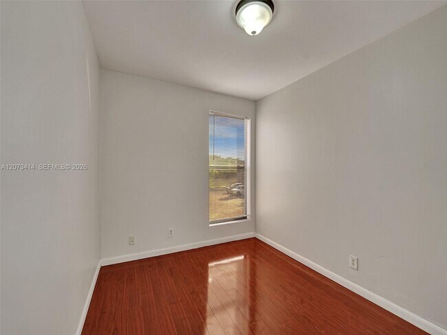 Building Photo - 9148 Lime Tree Ln